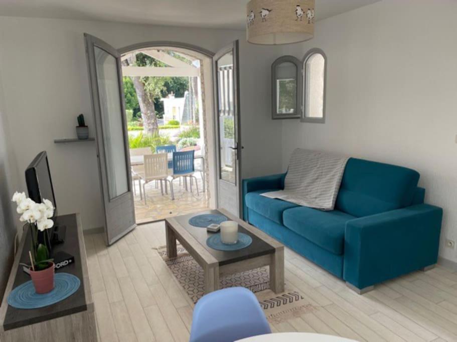 Вілла Adorable Petite Maison A 400M De La Mer Сен-Жорж-де-Дідонн Екстер'єр фото