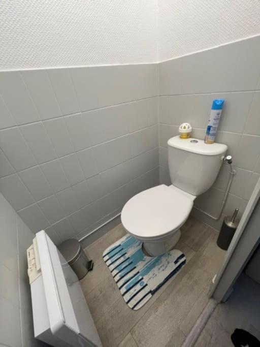 Вілла Adorable Petite Maison A 400M De La Mer Сен-Жорж-де-Дідонн Екстер'єр фото