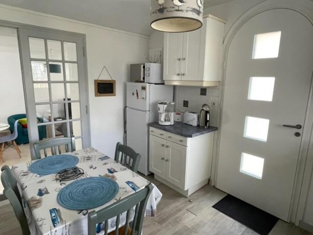 Вілла Adorable Petite Maison A 400M De La Mer Сен-Жорж-де-Дідонн Екстер'єр фото